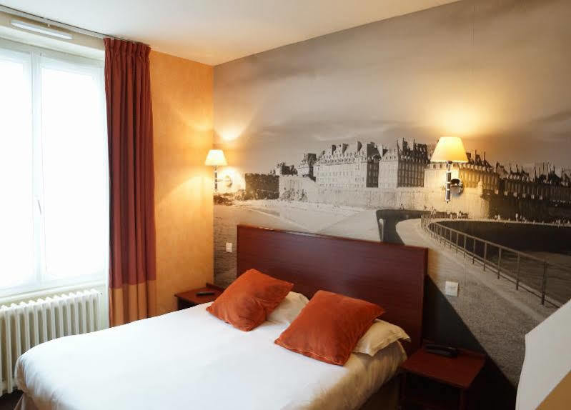 Hotel The Originals Boutique, Des Marins,